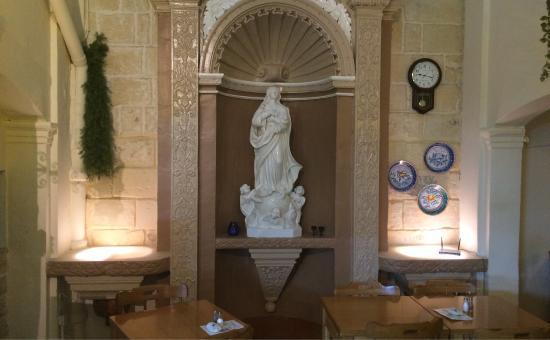 The Circle's Bar and Coffee Shop